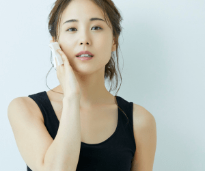 Your Skin Actually Glows — But You Can’t See It